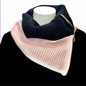 KATE SPADE ♠️ Zip Neckwarmer/Infinity Scarf!